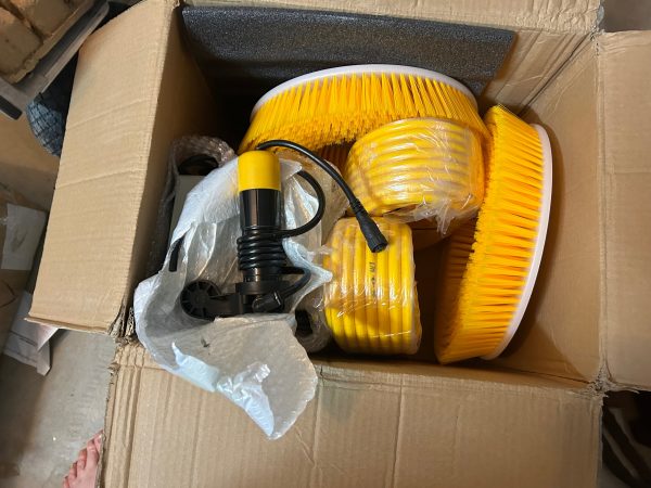 Solar Auto Brush