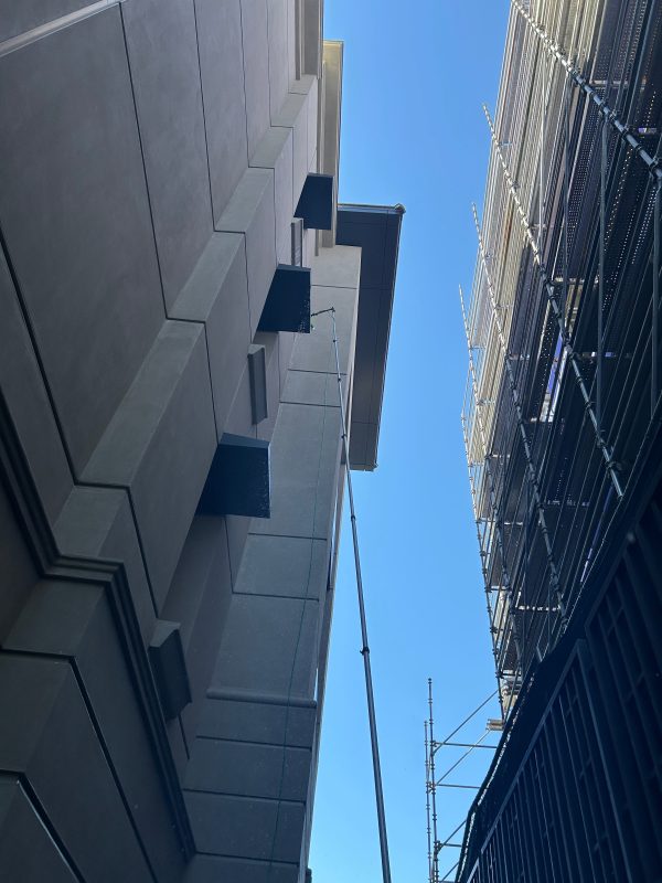 SimBlue Water Fed Pole 34' - Image 3