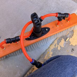 14” hog nylon brush